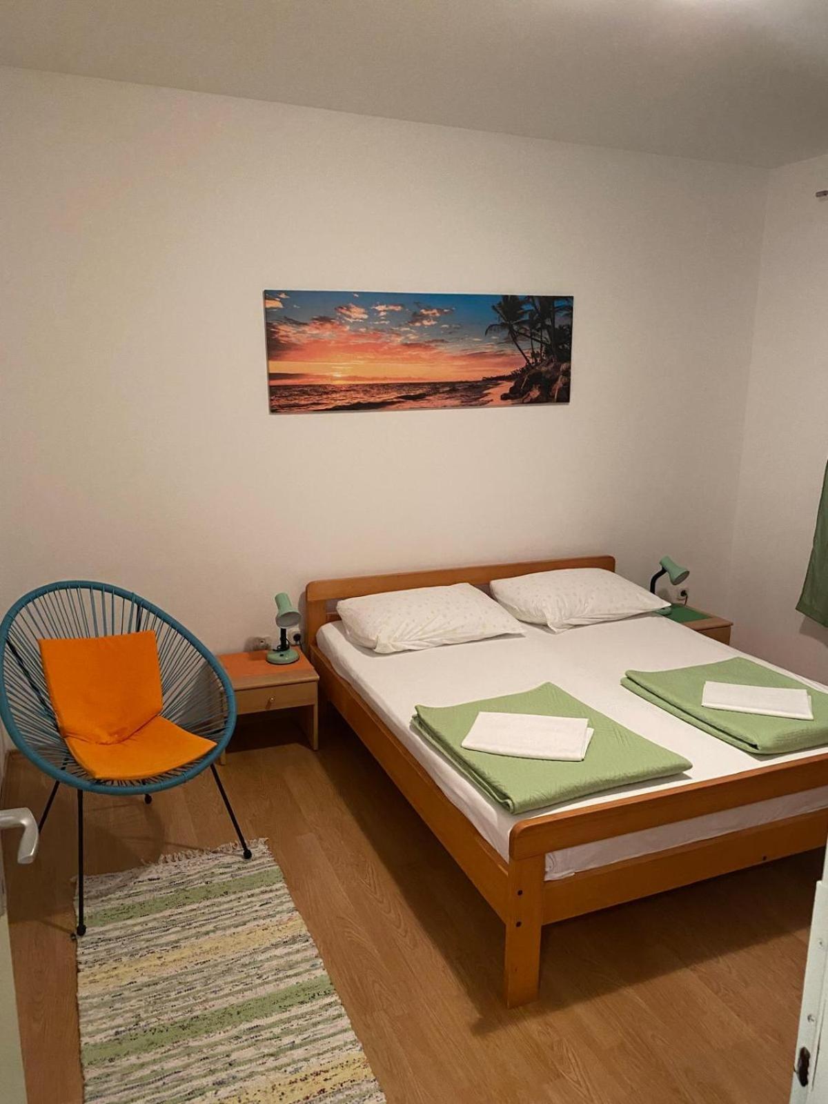 Appartement Apartman Tanja à Mandre Extérieur photo